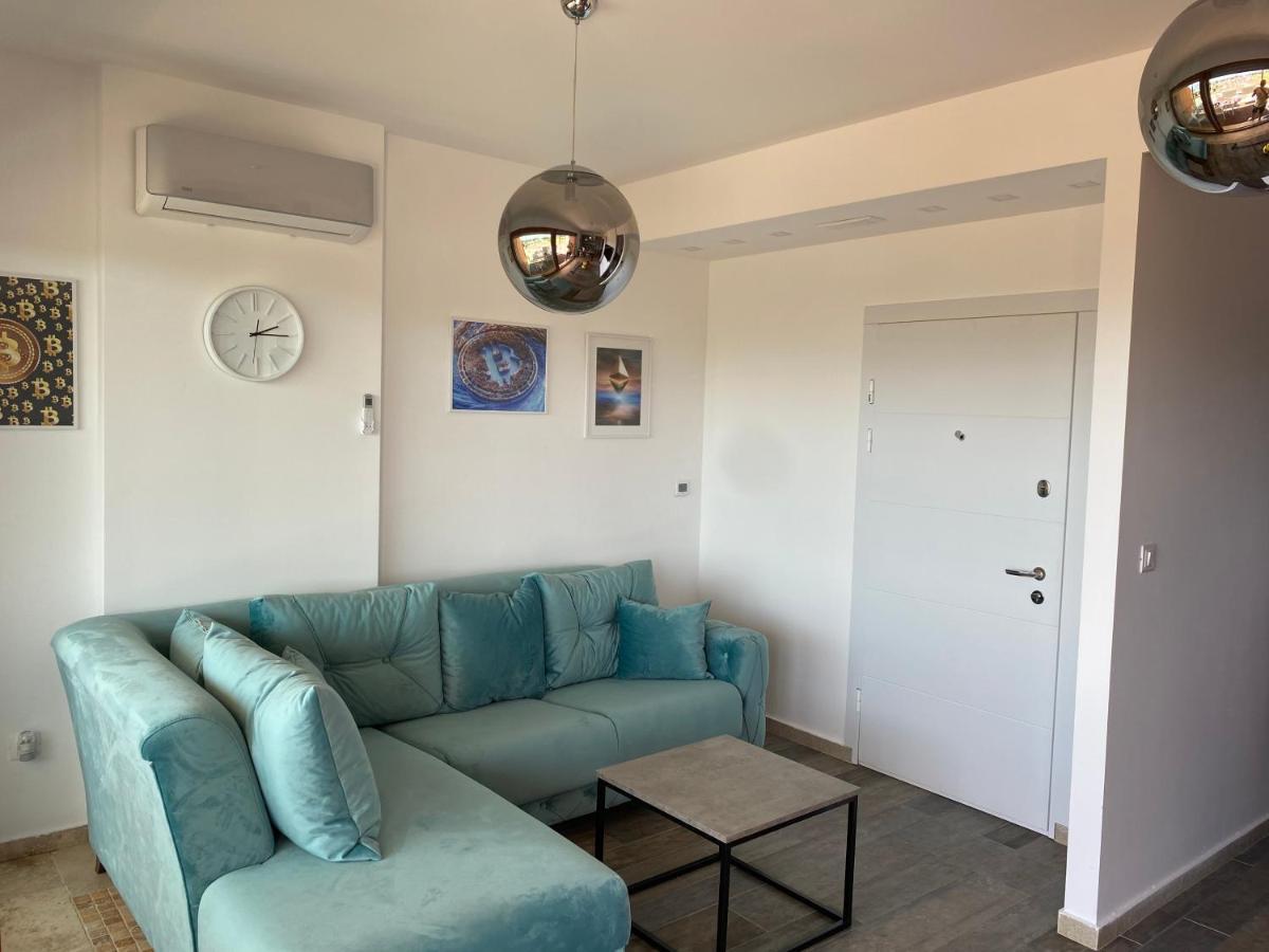 Bitcoin And Ethereum Deluxe Apartments Bar Eksteriør bilde