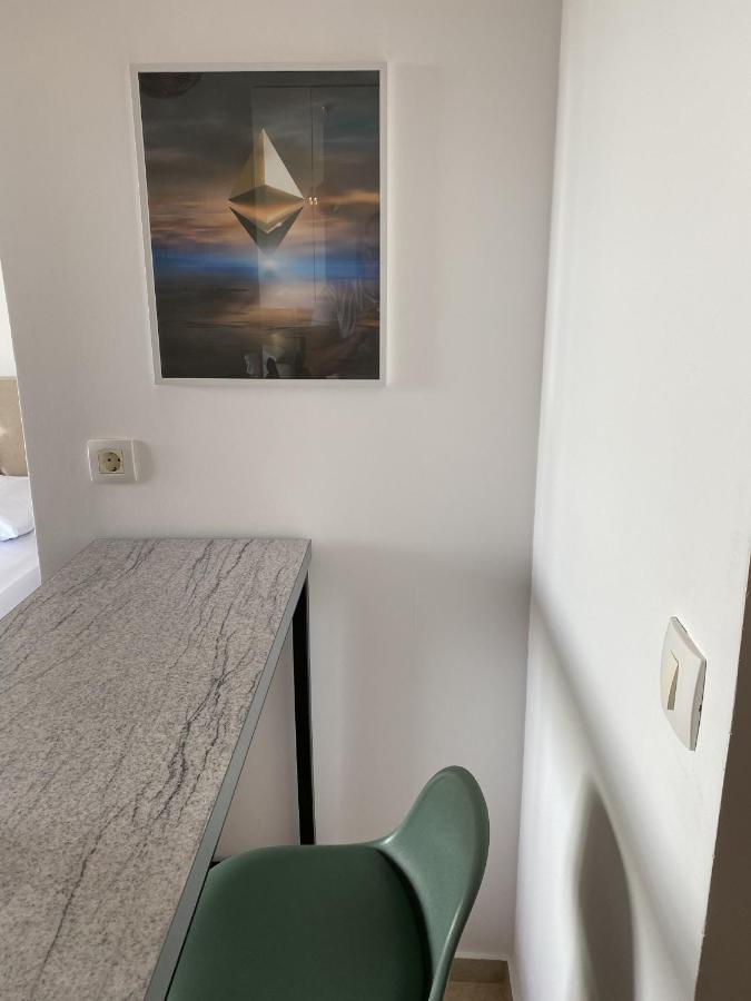 Bitcoin And Ethereum Deluxe Apartments Bar Eksteriør bilde